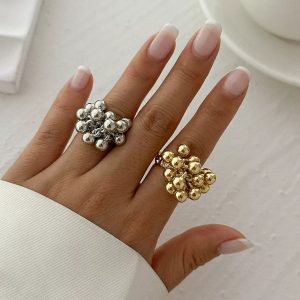Metallic Cluster Ball Rings
